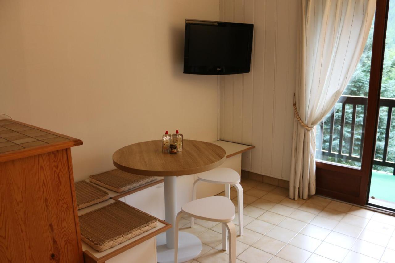 Agreable Au Calme Avec Vue Montagne, Commune De Le Monetier Les Bains - Le Freyssinet Apartment Les Guibertes